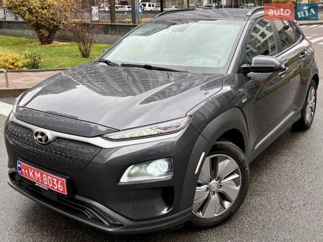 Серый Хендай Kona Electric, объемом двигателя 0 л и пробегом 130 тыс. км за 18500 $, фото 1 на Automoto.ua