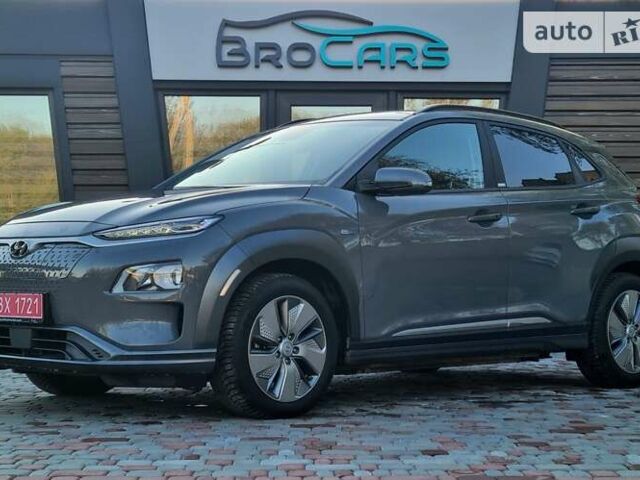 Сірий Хендай Kona Electric, об'ємом двигуна 0 л та пробігом 42 тис. км за 17999 $, фото 1 на Automoto.ua