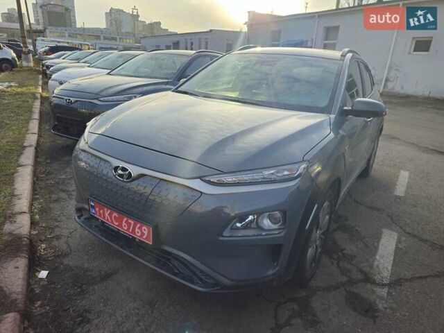Сірий Хендай Kona Electric, об'ємом двигуна 0 л та пробігом 41 тис. км за 14800 $, фото 1 на Automoto.ua
