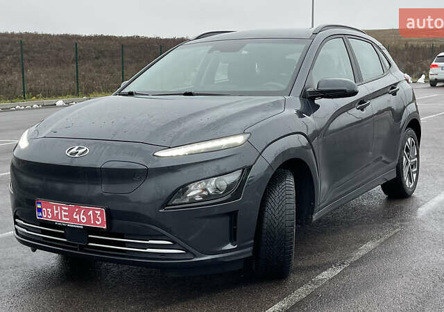 Сірий Хендай Kona Electric, об'ємом двигуна 0 л та пробігом 103 тис. км за 19700 $, фото 1 на Automoto.ua