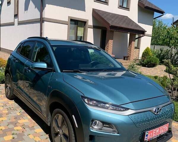 Синій Хендай Kona Electric, об'ємом двигуна 0 л та пробігом 98 тис. км за 17890 $, фото 1 на Automoto.ua