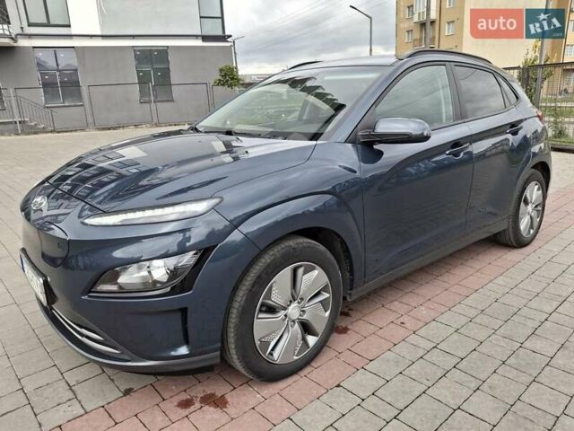 Синий Хендай Kona Electric, объемом двигателя 0 л и пробегом 110 тыс. км за 19200 $, фото 1 на Automoto.ua