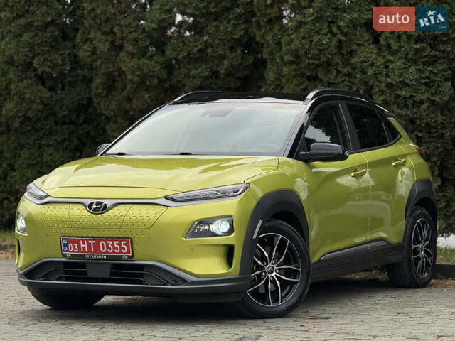 Зеленый Хендай Kona Electric, объемом двигателя 0 л и пробегом 103 тыс. км за 17300 $, фото 1 на Automoto.ua