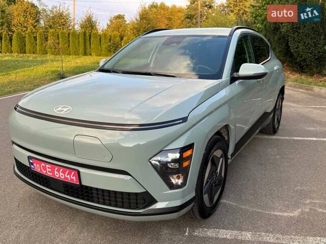 Зеленый Хендай Kona Electric, объемом двигателя 0 л и пробегом 19 тыс. км за 23700 $, фото 1 на Automoto.ua
