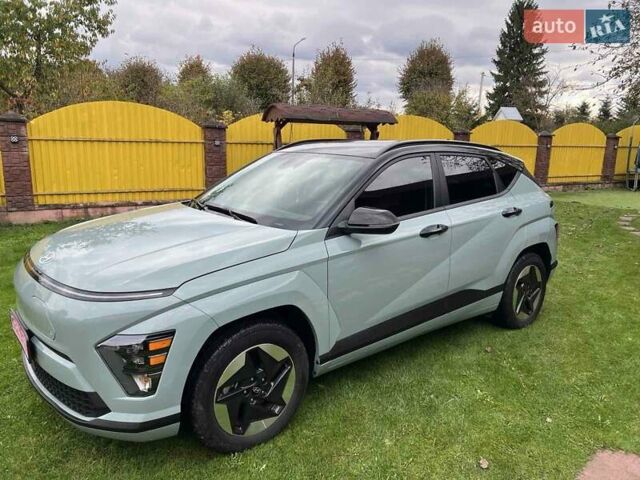 Зелений Хендай Kona Electric, об'ємом двигуна 0 л та пробігом 8 тис. км за 23899 $, фото 1 на Automoto.ua