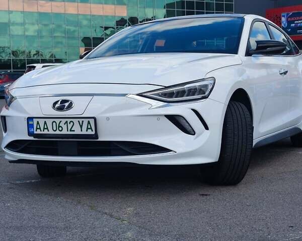 Хендай Lafesta, объемом двигателя 0 л и пробегом 18 тыс. км за 23000 $, фото 1 на Automoto.ua