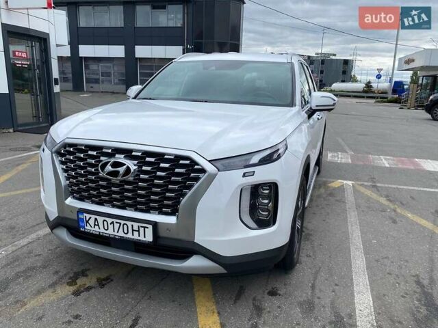 Белый Хендай Palisade, объемом двигателя 2.2 л и пробегом 99 тыс. км за 33500 $, фото 1 на Automoto.ua