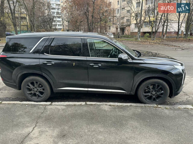 Черный Хендай Palisade, объемом двигателя 3.78 л и пробегом 140 тыс. км за 24333 $, фото 1 на Automoto.ua
