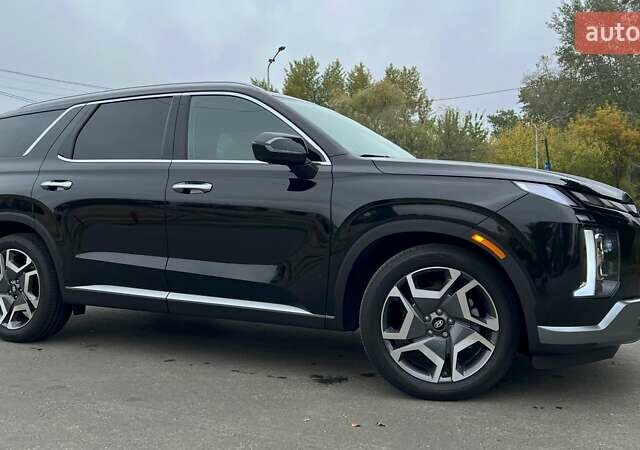 Черный Хендай Palisade, объемом двигателя 3.78 л и пробегом 13 тыс. км за 69500 $, фото 1 на Automoto.ua
