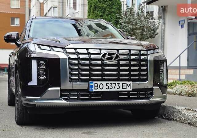 Красный Хендай Palisade, объемом двигателя 3.78 л и пробегом 24 тыс. км за 52000 $, фото 1 на Automoto.ua