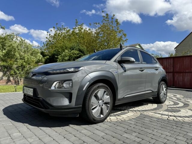 Серый Хендай Palisade, объемом двигателя 0 л и пробегом 45 тыс. км за 16000 $, фото 1 на Automoto.ua