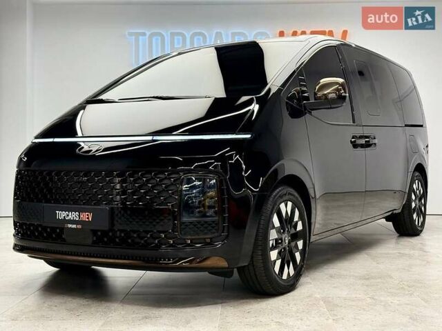 Чорний Хендай Staria, об'ємом двигуна 2.2 л та пробігом 1 тис. км за 69990 $, фото 1 на Automoto.ua