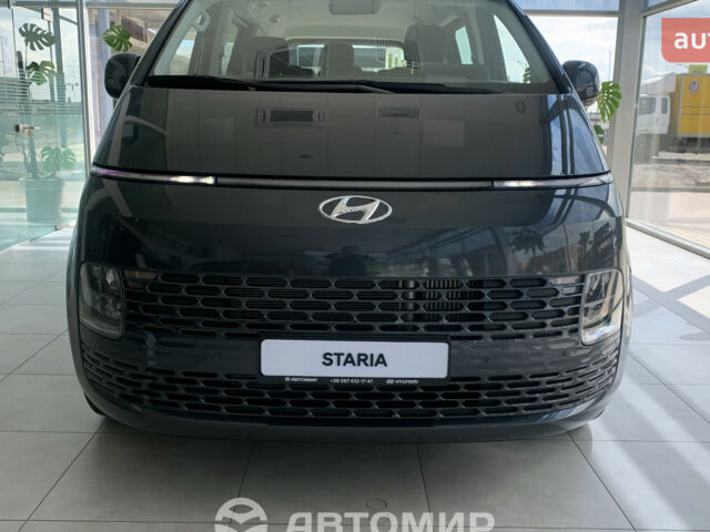 Хендай Staria, объемом двигателя 2.2 л и пробегом 0 тыс. км за 53994 $, фото 1 на Automoto.ua
