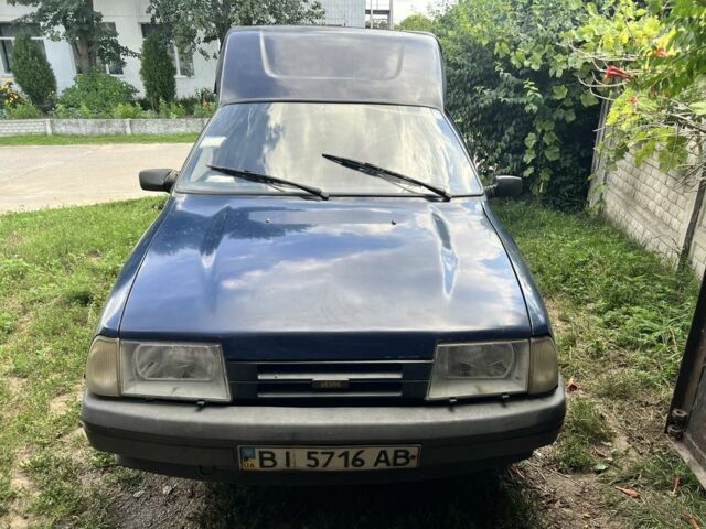 Синий ИЖ 2117, объемом двигателя 0 л и пробегом 122 тыс. км за 1200 $, фото 1 на Automoto.ua