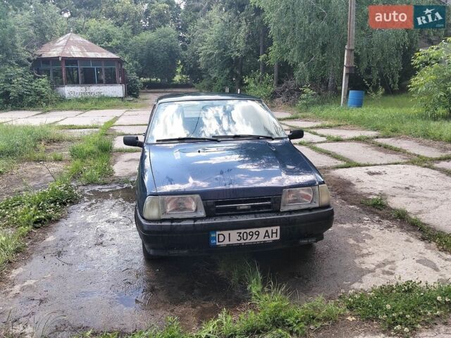 Синий ИЖ 2126 Орбита, объемом двигателя 1.6 л и пробегом 134 тыс. км за 950 $, фото 1 на Automoto.ua