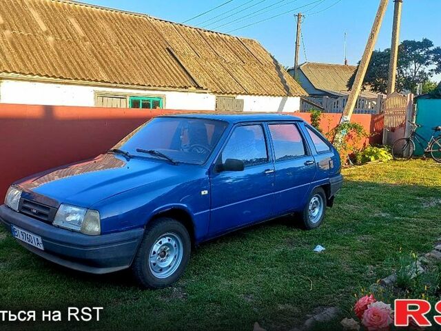 Синій ІЖ 2126, об'ємом двигуна 1.6 л та пробігом 54 тис. км за 1200 $, фото 1 на Automoto.ua