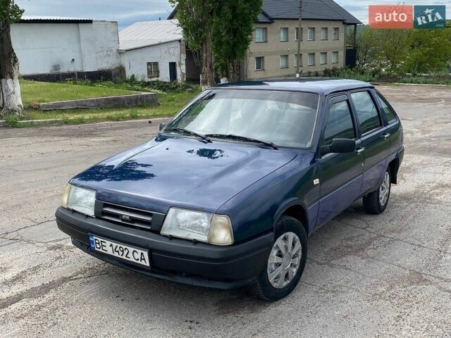 Синий ИЖ 2126, объемом двигателя 1.6 л и пробегом 145 тыс. км за 1100 $, фото 1 на Automoto.ua