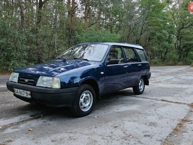 Синий ИЖ 2126, объемом двигателя 1.6 л и пробегом 235 тыс. км за 950 $, фото 1 на Automoto.ua