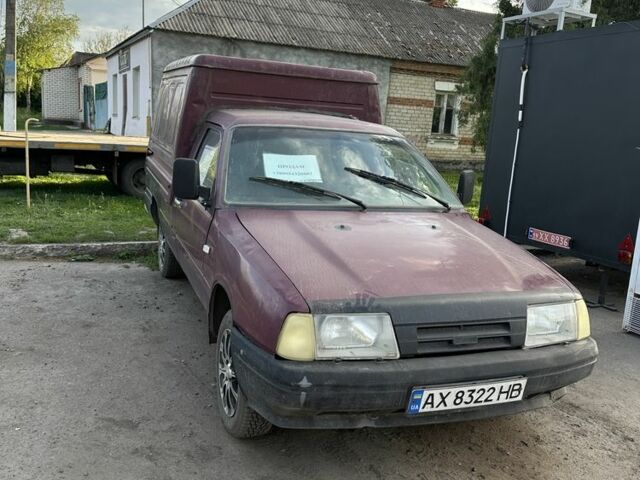 Червоний ІЖ 2717, об'ємом двигуна 1.6 л та пробігом 120 тис. км за 947 $, фото 1 на Automoto.ua