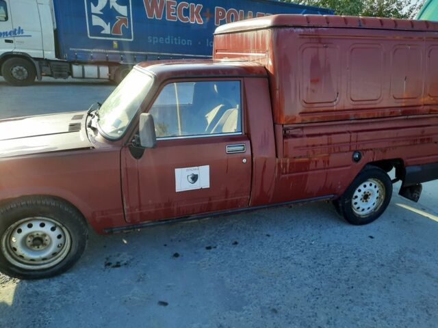 Червоний ІЖ 2717, об'ємом двигуна 1.5 л та пробігом 28 тис. км за 820 $, фото 1 на Automoto.ua