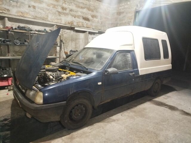 Синий ИЖ 2717, объемом двигателя 1.6 л и пробегом 777 тыс. км за 624 $, фото 1 на Automoto.ua