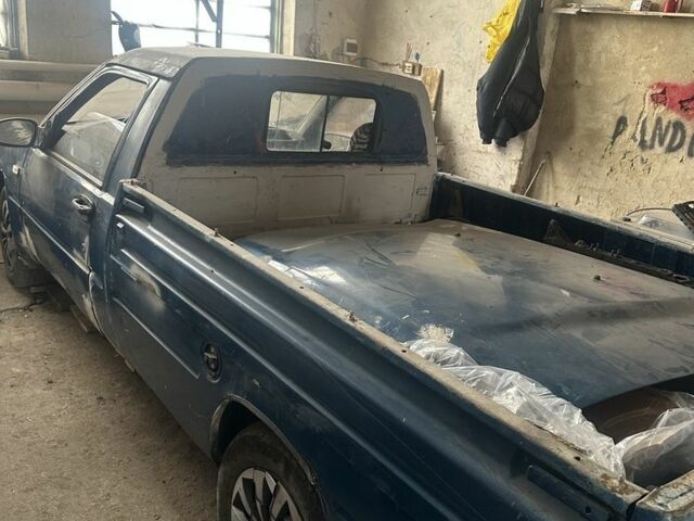 Синий ИЖ 2717, объемом двигателя 1.6 л и пробегом 3 тыс. км за 339 $, фото 1 на Automoto.ua