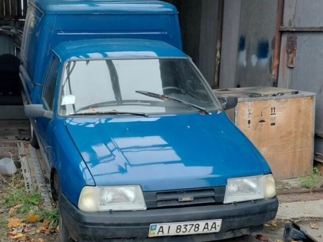 Синий ИЖ 2717, объемом двигателя 0 л и пробегом 100 тыс. км за 501 $, фото 1 на Automoto.ua
