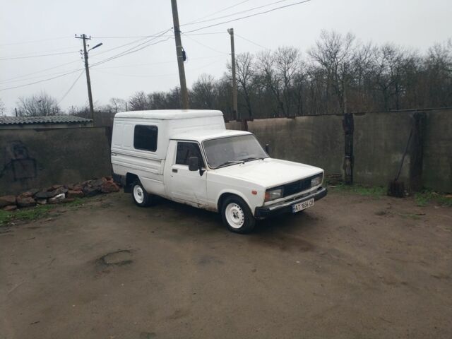 Белый ИЖ 27175, объемом двигателя 1.6 л и пробегом 100 тыс. км за 1067 $, фото 1 на Automoto.ua