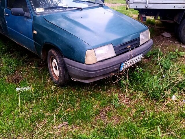 Зелений ІЖ 27175, об'ємом двигуна 1.6 л та пробігом 200 тис. км за 800 $, фото 1 на Automoto.ua