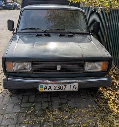 Зеленый ИЖ 27175, объемом двигателя 1.5 л и пробегом 300 тыс. км за 800 $, фото 1 на Automoto.ua