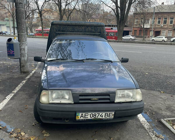 ИЖ 2717 Ода, объемом двигателя 1.6 л и пробегом 100 тыс. км за 894 $, фото 1 на Automoto.ua