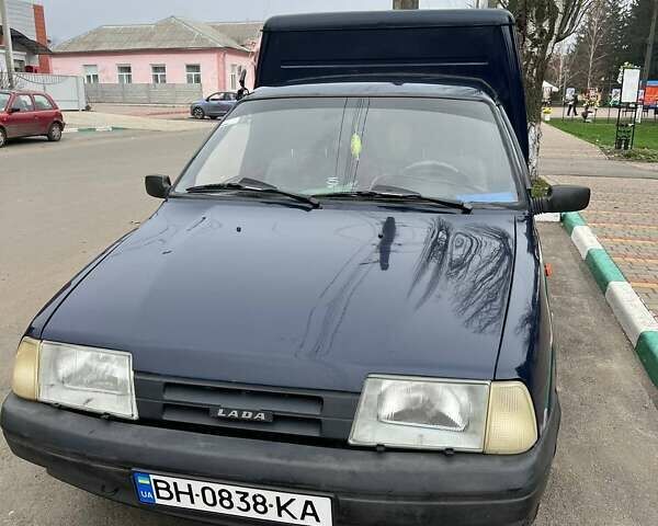 Синій ІЖ 2717 Ода, об'ємом двигуна 1.6 л та пробігом 170 тис. км за 2200 $, фото 1 на Automoto.ua