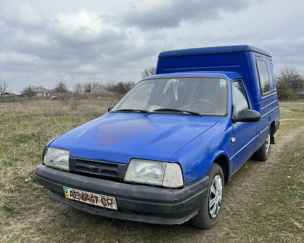 Синий ИЖ 2717 Ода, объемом двигателя 1.57 л и пробегом 200 тыс. км за 1000 $, фото 1 на Automoto.ua