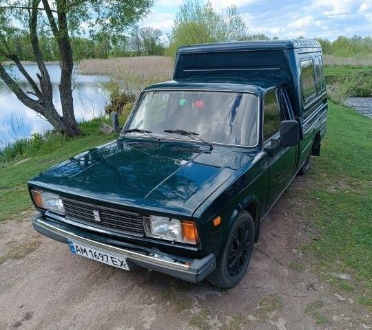 Зелений ІЖ Інша, об'ємом двигуна 1.6 л та пробігом 200 тис. км за 950 $, фото 1 на Automoto.ua