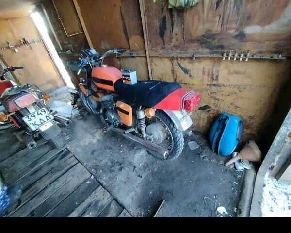 ИЖ Юпитер 5 1985 в Новоукраинке на Automoto.ua Оранжевый ИЖ Юпитер 5, объемом двигателя 0 л и пробегом 74 тыс. км за 240 $, фото 1 на Automoto.ua