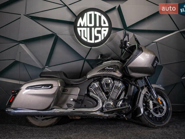 Сірий Індіан Challenger, об'ємом двигуна 1.81 л та пробігом 32 тис. км за 21900 $, фото 1 на Automoto.ua