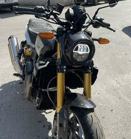 Серый Индиан FTR 1200, объемом двигателя 1.2 л и пробегом 4 тыс. км за 15000 $, фото 1 на Automoto.ua