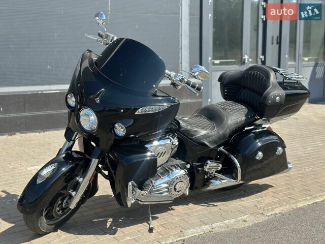 Чорний Індіан Roadmaster, об'ємом двигуна 1.81 л та пробігом 18 тис. км за 19200 $, фото 1 на Automoto.ua