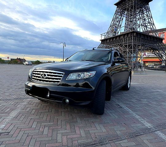 Інфініті ФХ, об'ємом двигуна 3.5 л та пробігом 0 тис. км за 9000 $, фото 1 на Automoto.ua