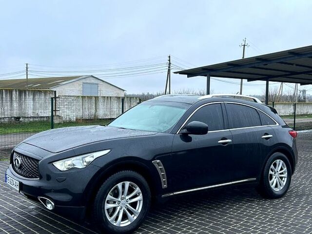 Інфініті ФХ, об'ємом двигуна 3.7 л та пробігом 180 тис. км за 14450 $, фото 1 на Automoto.ua