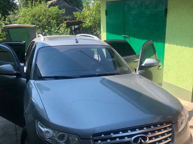 Сірий Інфініті ФХ, об'ємом двигуна 3.5 л та пробігом 240 тис. км за 7000 $, фото 1 на Automoto.ua