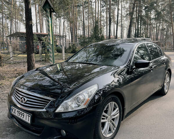 Черный Инфинити Г, объемом двигателя 2.5 л и пробегом 300 тыс. км за 9000 $, фото 1 на Automoto.ua