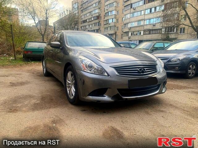 Серый Инфинити Г, объемом двигателя 2.5 л и пробегом 235 тыс. км за 7500 $, фото 1 на Automoto.ua