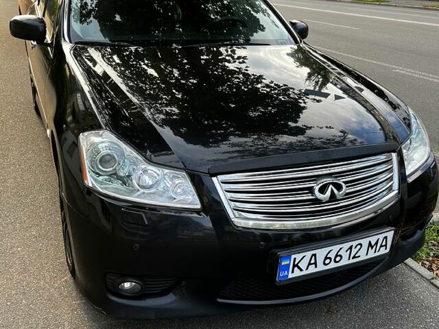 Черный Инфинити М, объемом двигателя 3.5 л и пробегом 380 тыс. км за 8000 $, фото 1 на Automoto.ua