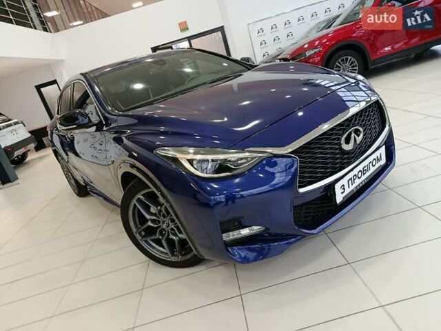 Синій Інфініті Q30, об'ємом двигуна 1.99 л та пробігом 132 тис. км за 16300 $, фото 1 на Automoto.ua
