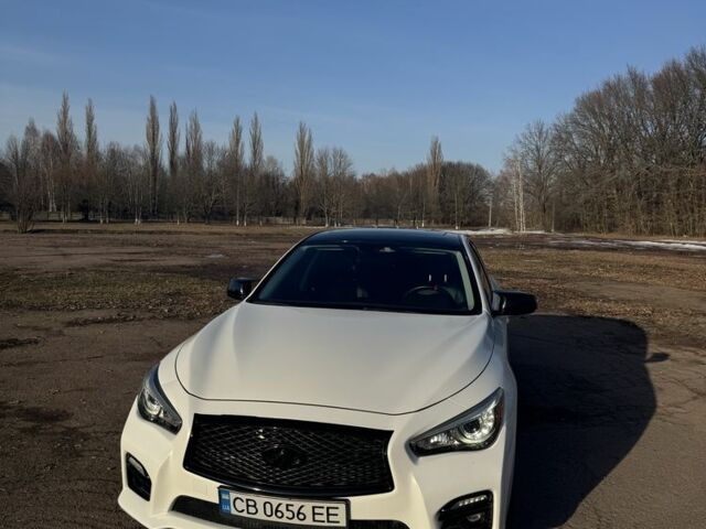 Білий Інфініті Q50, об'ємом двигуна 3.7 л та пробігом 140 тис. км за 13500 $, фото 1 на Automoto.ua