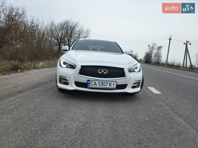 Білий Інфініті Q50, об'ємом двигуна 2.2 л та пробігом 131 тис. км за 14800 $, фото 1 на Automoto.ua