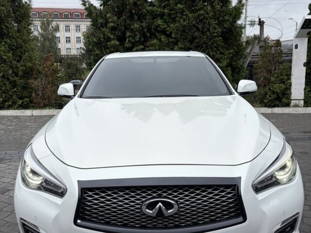 Білий Інфініті Q50, об'ємом двигуна 0 л та пробігом 183 тис. км за 13566 $, фото 1 на Automoto.ua