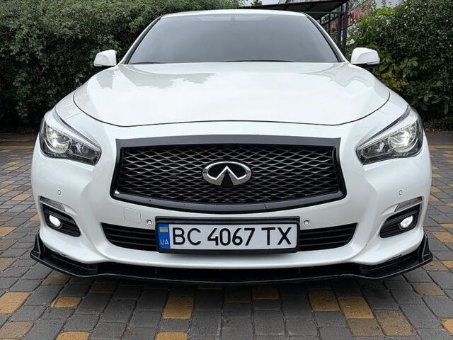 Білий Інфініті Q50, об'ємом двигуна 2.14 л та пробігом 183 тис. км за 13500 $, фото 1 на Automoto.ua