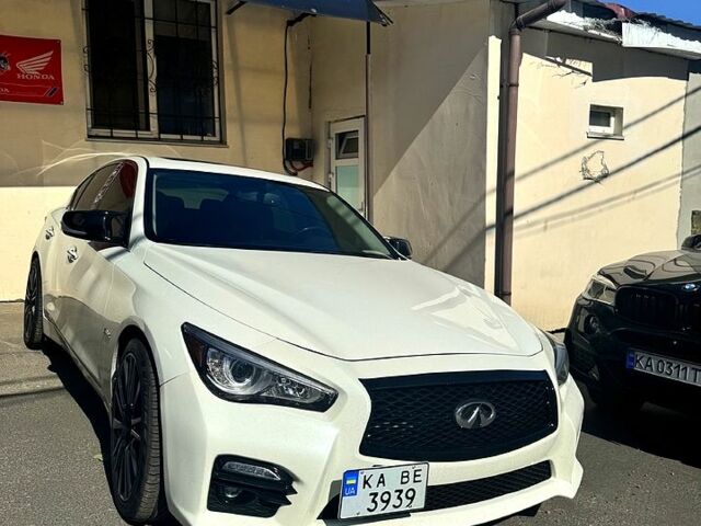 Білий Інфініті Q50, об'ємом двигуна 3 л та пробігом 115 тис. км за 6700 $, фото 1 на Automoto.ua